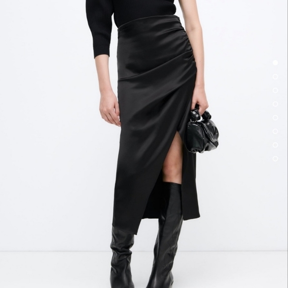 Zara Black Gathered Satin Skirt Black 